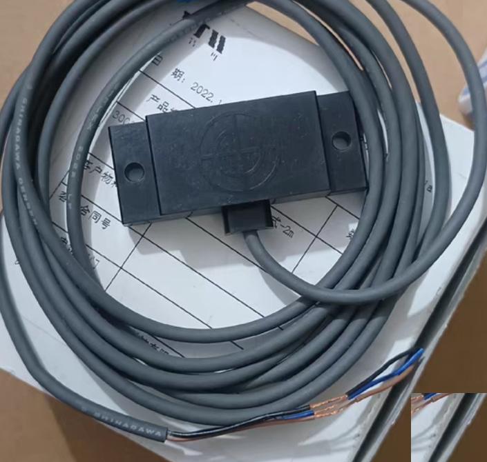 E2K-F10MC1 12to24VDC 2 170 G12-2