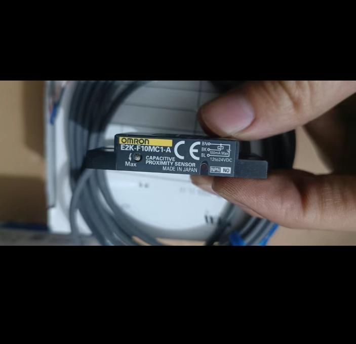 E2K-F10MC1 12to24VDC 2 170 G12-2