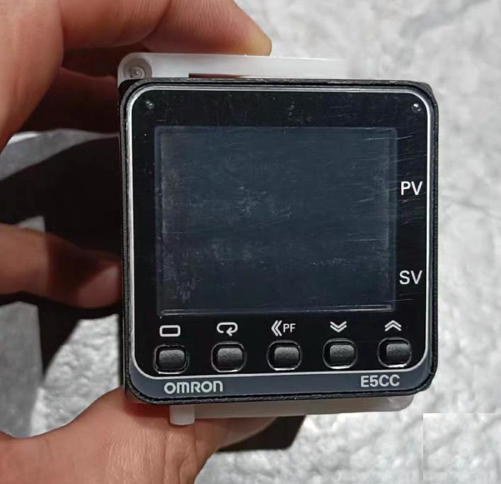 E5CC-RX2ASM-800 1 220