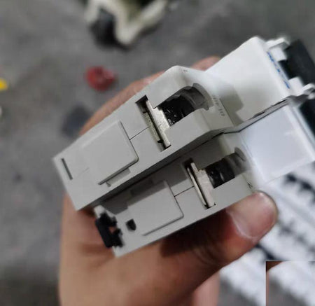 EATON FAZ-C15 1-S 1P 15A 15kA 2