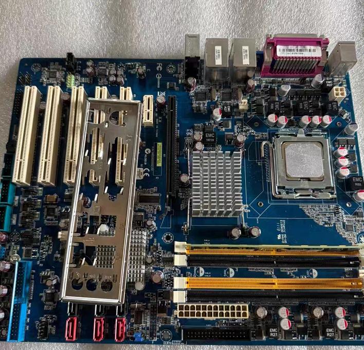 EAX-Q35 iSM iATX-Q35