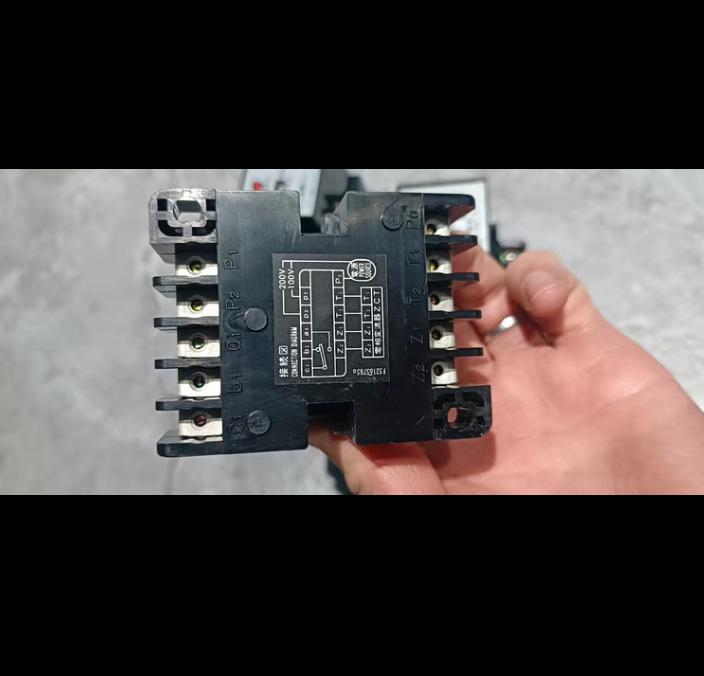 EL60PO Ac100 200Ⅴ 50 60Hz 200 500mA 0 1s 5 Ac415Ⅴ 2 7 450