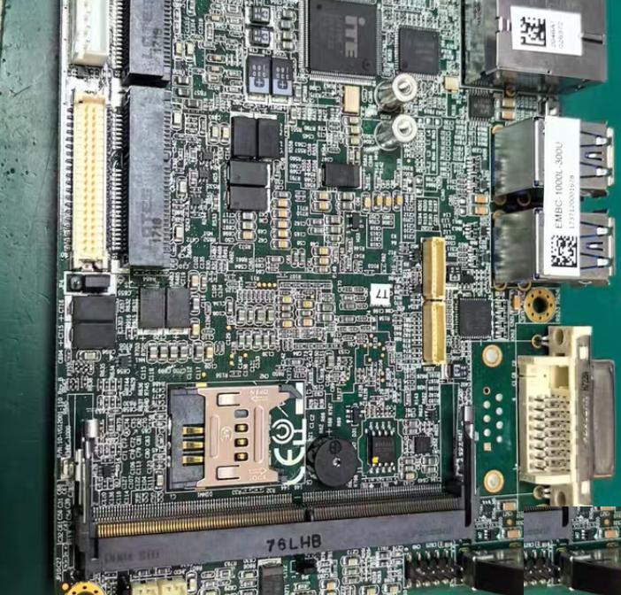 EMBC-1000L-300U VGA USB 3 5