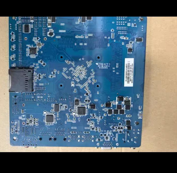EMX-BYT2-A1-06R J1900 DDR3 USB3 0 DVI VGA SATA PCI-E