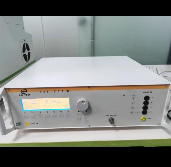 EM TEST TSS-500 M4 10 700us TSS500 TSS500M4 IEC61000-4-5 ITU-T FCC 97-270 part 68 SurgeB