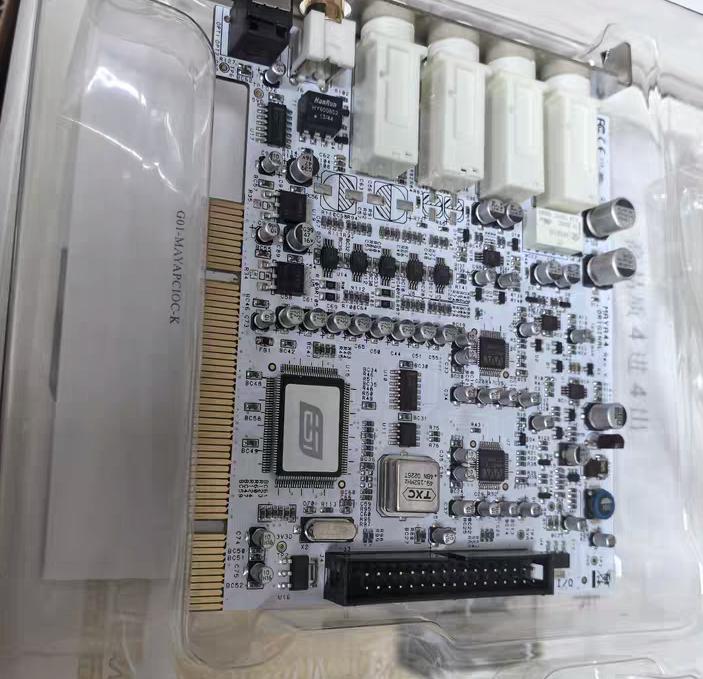 ESI MAYA44 PCI 4 4 48V