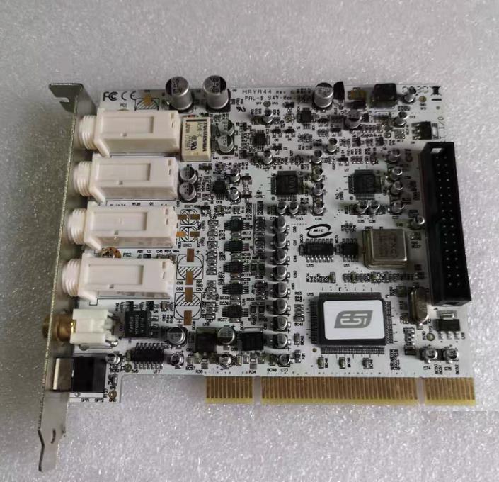 ESI MAYA44 XTePCI-E MAYA44 xte k