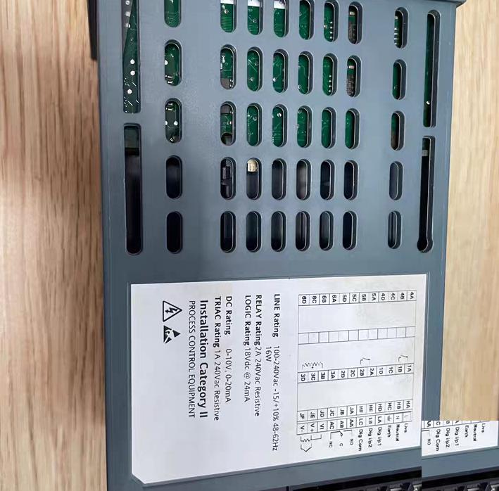 EUROTHERM 2404