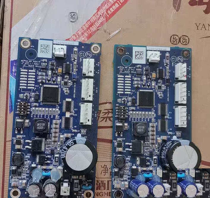 EXV CEPL130415-03-R 2421M19469332GB500192EE