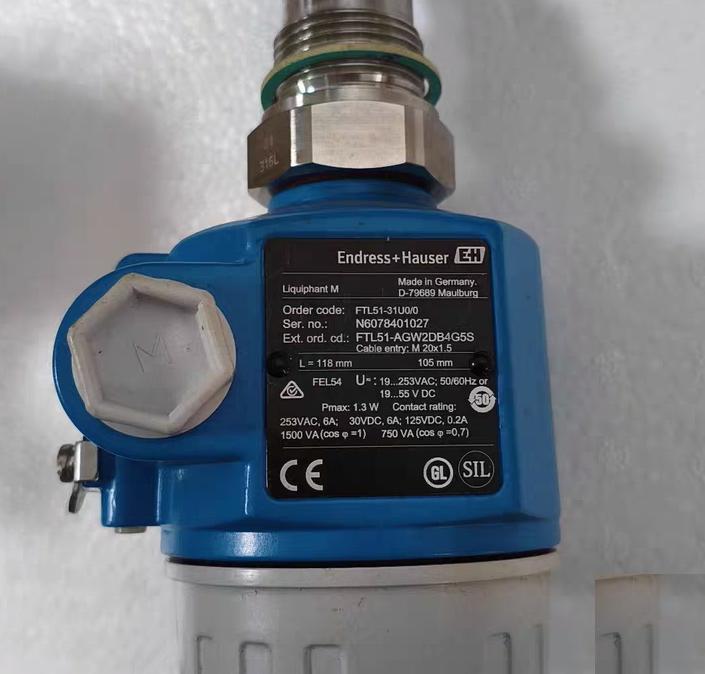 E H FTL51-AGW2D84GSS LIQUIPHANT M -50℃ 150℃ 40bar IP66 67 316L 253VAC 50 60Hz 19 55V DC