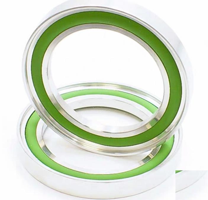 Edwards C10516490 Edwards Trapped Centering O-Ring KF-40 NW-40 Stainless Steel Fluoroelastomer Viton® PN C10516490