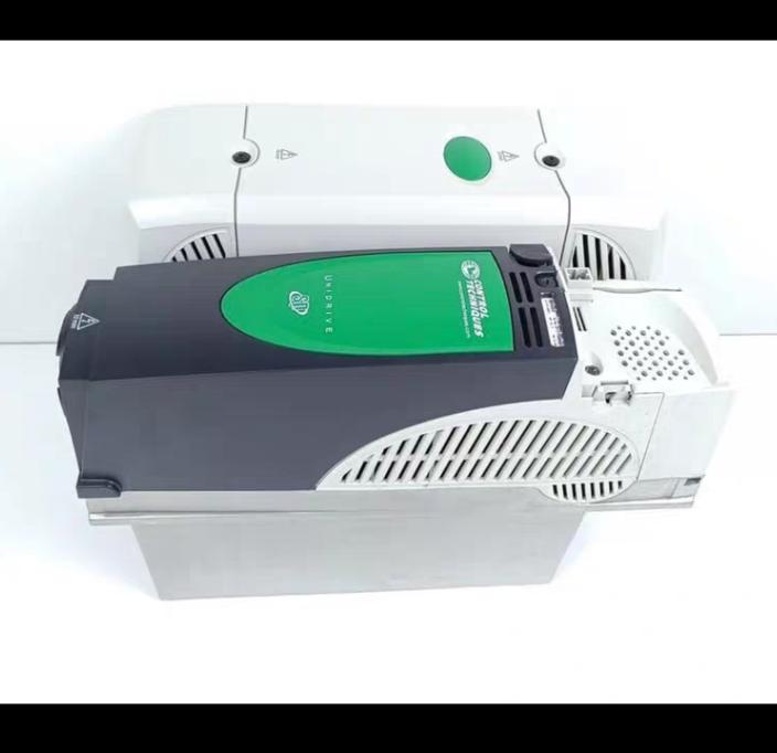 Emerson Unidrive SP SP3403 380-480V 51 3A 22 30kW TIG