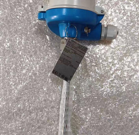 Endress Hauser TM131-TZK540 TM131-TZK540 PT-100 -200 500℃ 4-20mA IP66 68 L 190mm