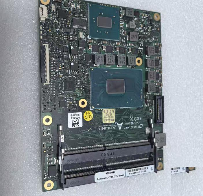 Express-SL-i7-6822EQ 51-72128-0A30