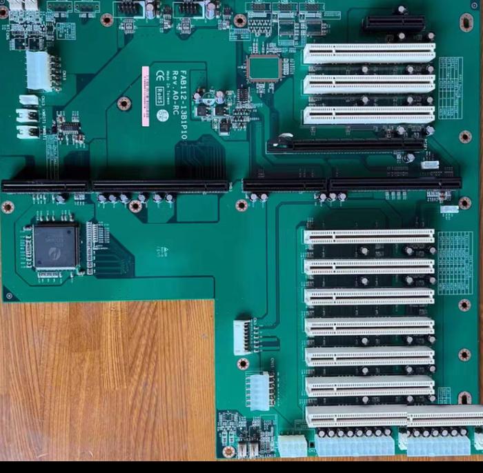 FAB112-13B1P10 Rev AO-RC SATA USB