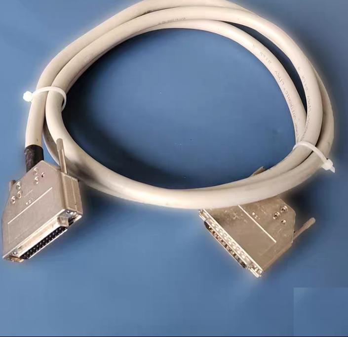 FCI 25 25 Amphenol Communications Solutions 8655MH Series Die Cast Zinc Straight D-Sub Backshell 25 Way Strain ReliefAmphenol FCI 8655MH 25 D-sub 8655MH2511LF