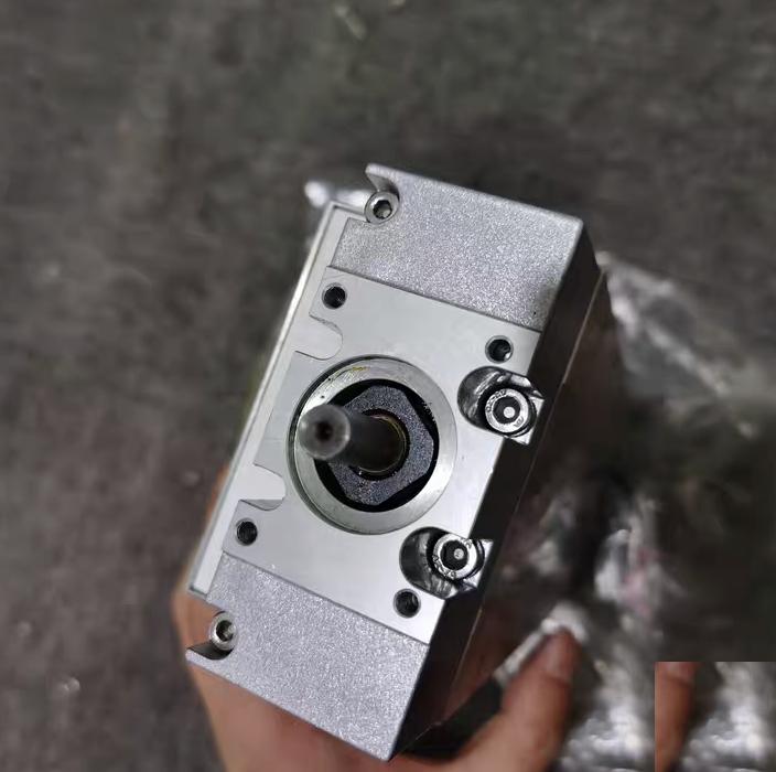FESTO KEFD12-100-BS-10-GK-C-SA3111934KR 1330580337 M233 3170505691 1