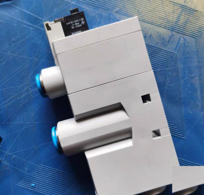 FESTO VN-20-H-T6-PQ4-VQ5-RO2-M 532656 1