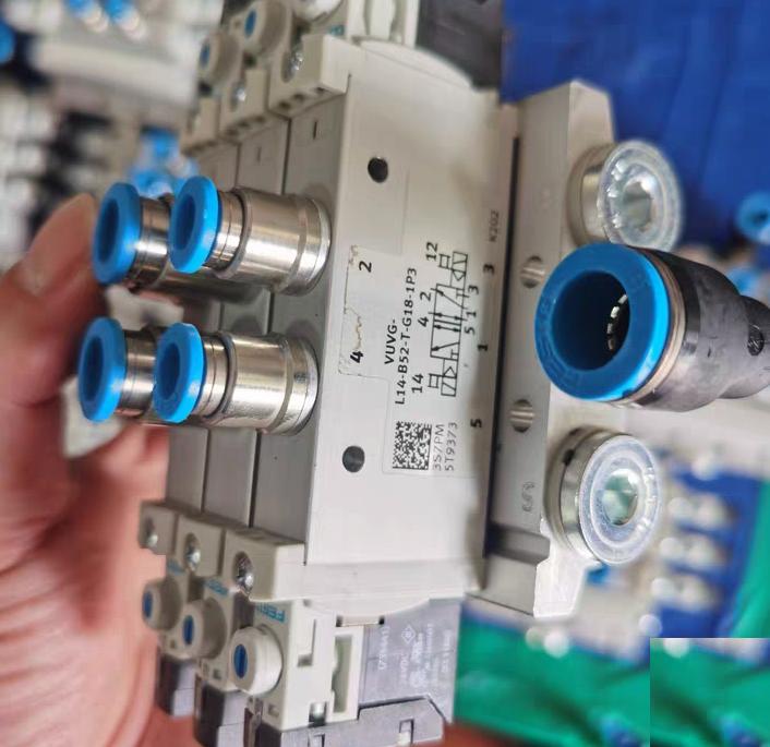 FESTO VUVG-LK14-B52-T-G18-1P3 572230 10