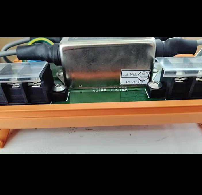 FINE SUNTRONIX SN-E10H-CM 250V 10A