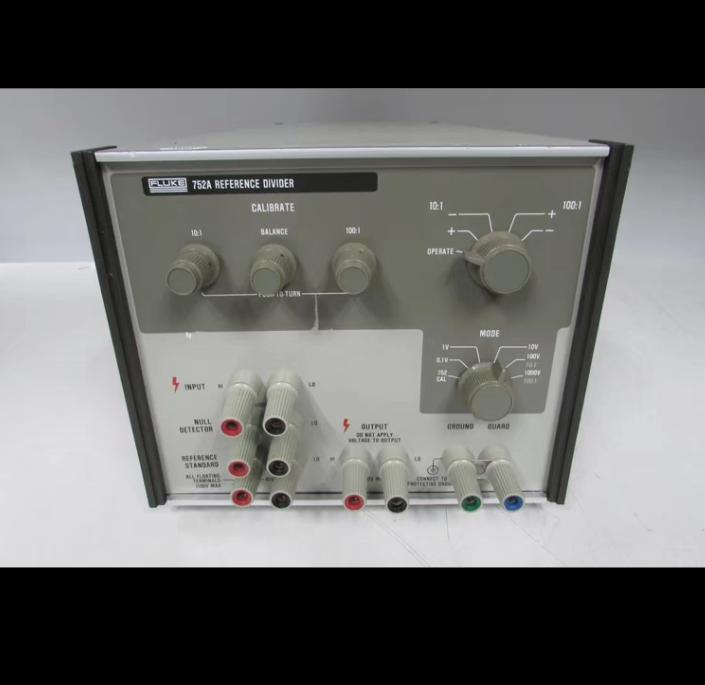 FLUKE 5790B FLUKE 720A FLUKE 732C FLUKE 734C FLUKE 752A FLUKE 792A FLUKE 908 909 FLUKE 910 910R GPS