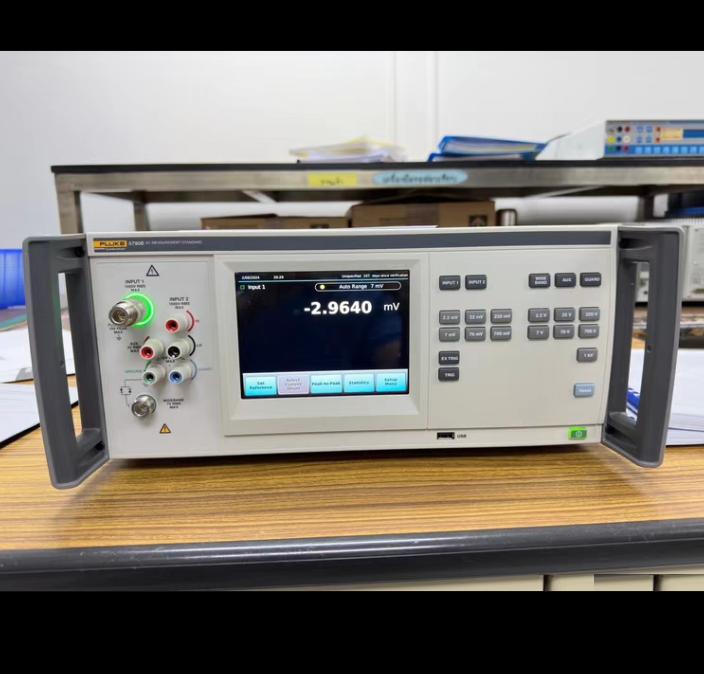 FLUKE 5790B FLUKE 720A FLUKE 732C FLUKE 734C FLUKE 752A FLUKE 792A FLUKE 908 909 FLUKE 910 910R GPS