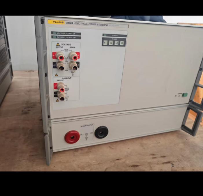 FLUKE 6100B 6105A 6106A 6125A 6135A 6145A 6101B 6120B 6130B 6140B 6145A 50A 6101B 50A 6100 80A 6106A 80A