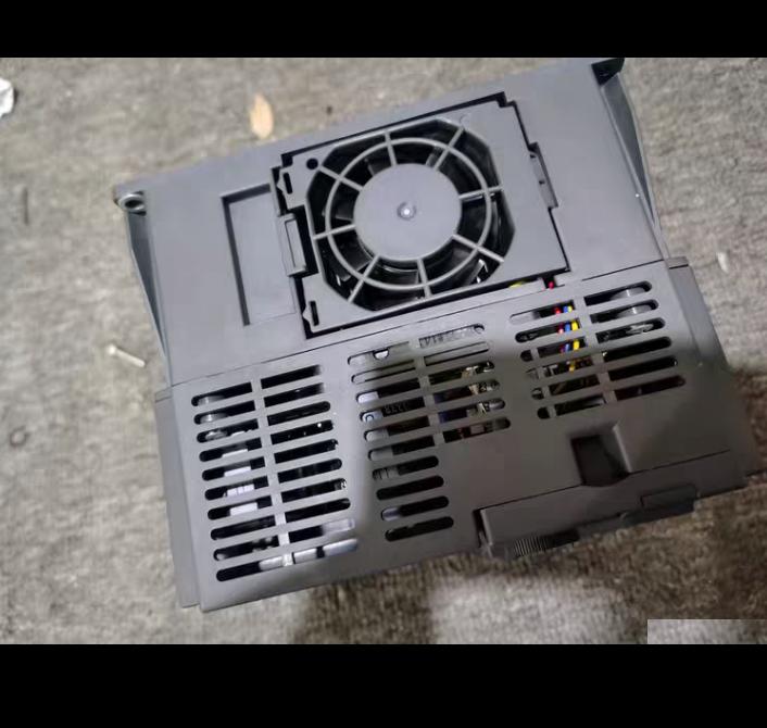 FR-E720-3 7K 3Φ200V 1