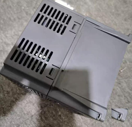 FR-E720-3 7K 3Φ200V 1