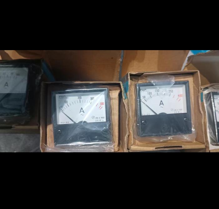 FS-60 50A 2 100A 2 150A 250A 300A 600A 1 FS-80 7 5A 60A 1 10 260 3-4