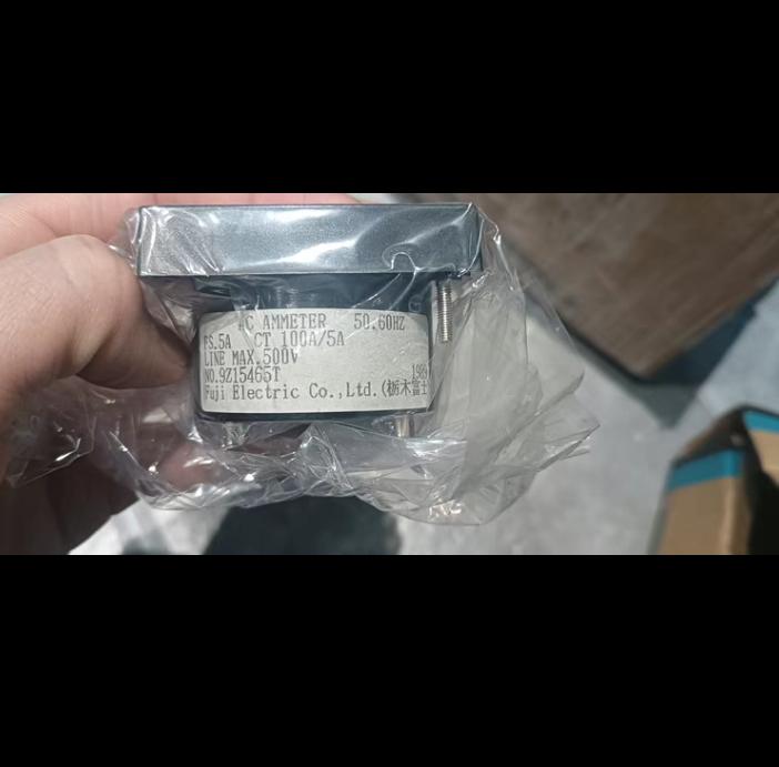 FS-60 50A 2 100A 2 150A 250A 300A 600A 1 FS-80 7 5A 60A 1 10 260 3-4