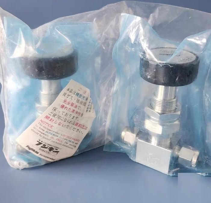 FUJIKIN FUB-91-6 35 0 FUB-91-9 52 1 1 4 3 8 Round Handle Belllows Valve
