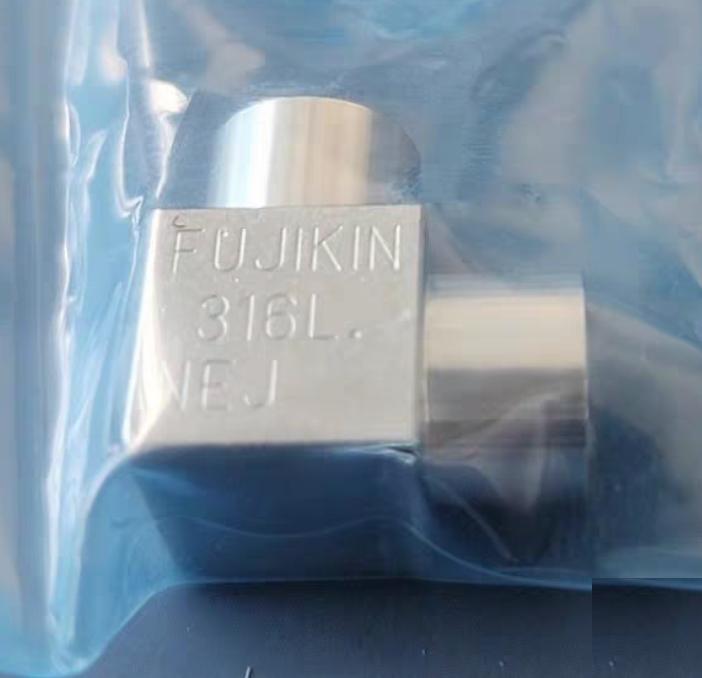 FUJIKIN UJL-6 35M-AW-S 18 FUJIKIN UJL-9 52M-AW-S 2 Swagelok316L VIM-VAR Micro-Fit® 90 1 4 in 6LV-4MW-9 233 32 316L VIM-VAR Micro-Fit® 90 3 8 in 6LV-6MW-9 482 03