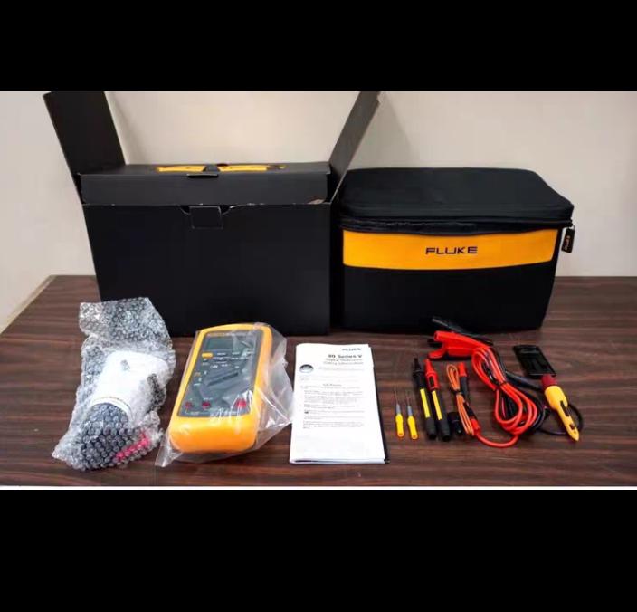 Fluke 2117440 88V A