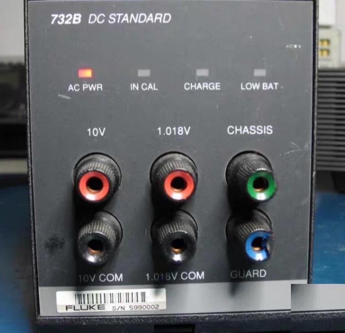 Fluke 732B 10V 1 018V