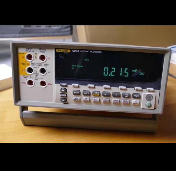Fluke 8808A