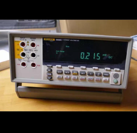 Fluke 8808A