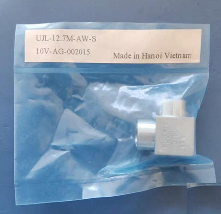 Fujikin UJL-12 7M-AW-S 109 Fujikin UJL-12 7M-AW Swagelok316L VIM-VAR Micro-Fit® 90 1 2 in 6LV-8MW-9 643 81