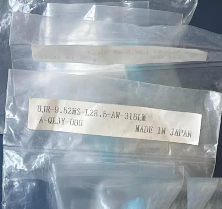 Fujikin UJR-9 52MS-L28 5-AW-316LM 316L VAR VCR