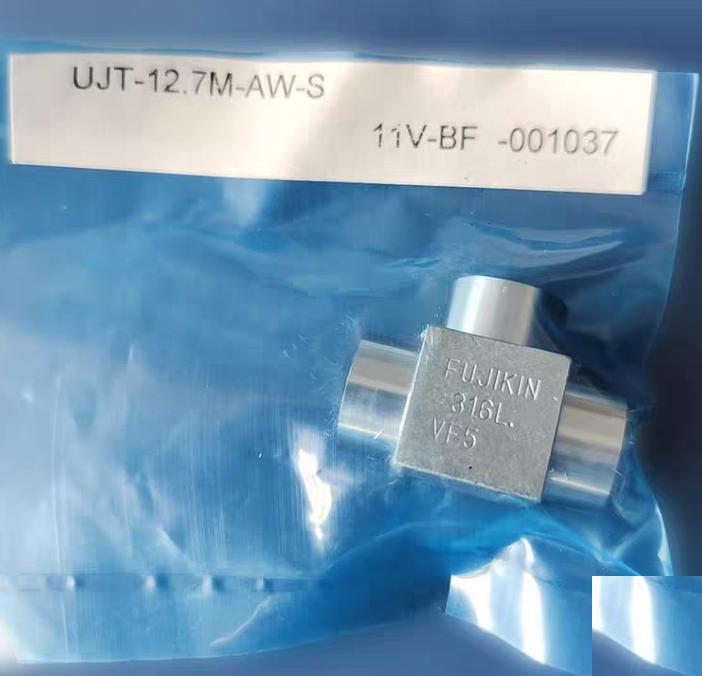 Fujikin UJT-12 7M-AW-S 35 Fujikin UJT-12 7M-AW 13 Swagelok316L VIM-VAR Micro-Fit® 1 2 in 6LV-8MW-3 841 96