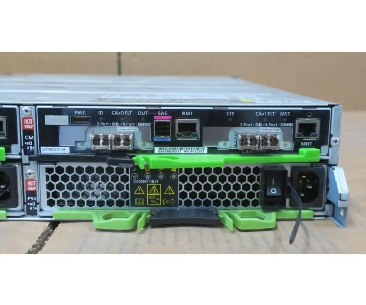 24-Bay DX200 FC16G