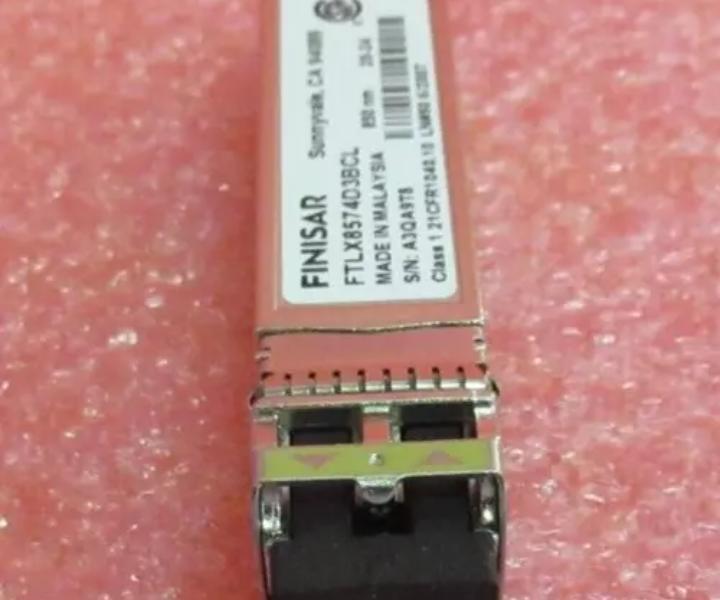 10GBASE-SR FTLX8574D3BCL 400m 850nm