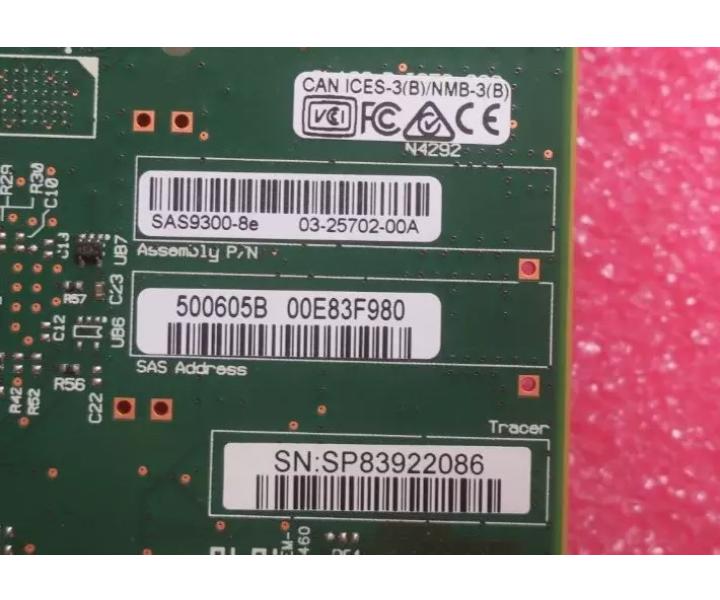 S26361-F3845-L201 CP400e 12Gbs SFF8644