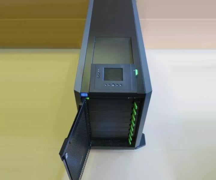 S26361-K1335-V200 BX400