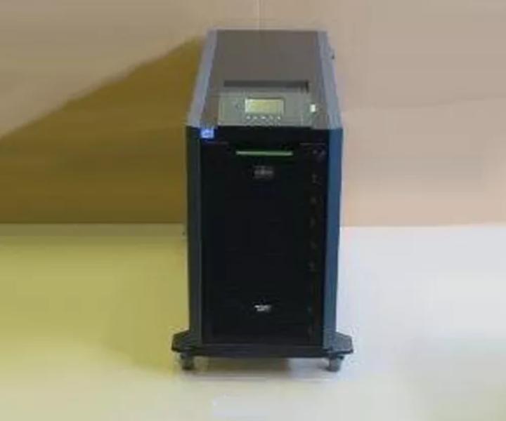 S26361-K1335-V200 BX400