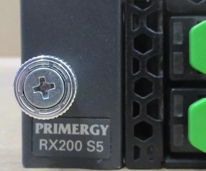Quad-Core RX200 E5504 2GHz 12GB 600GB
