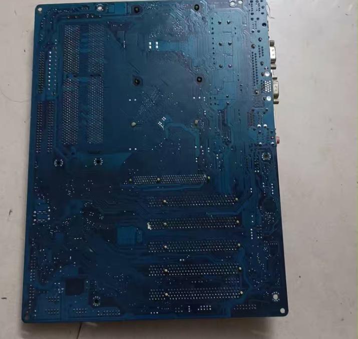 GA-8IPE1000 Pro-G REV 3 1