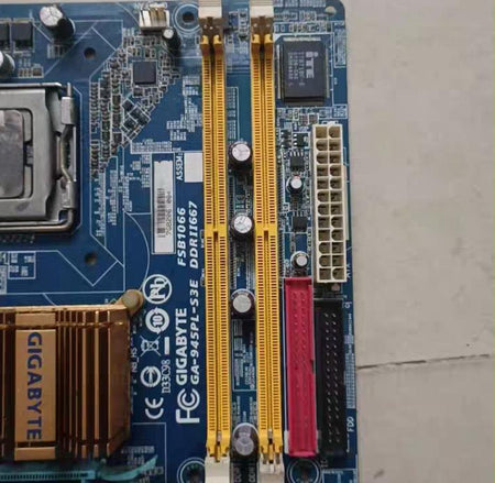 GA-945PL-S3E 945G 5 PCI ASM CPU