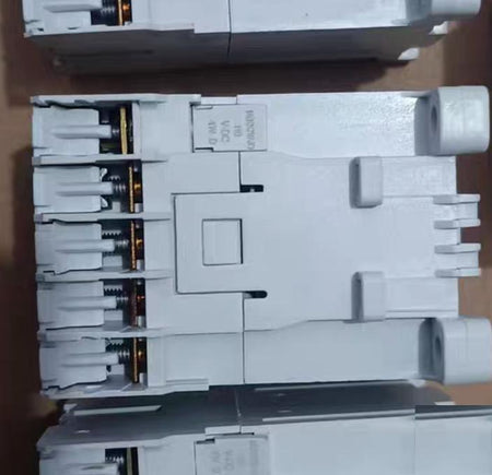 GE MCRC031ATWJ 2 MCRC040ATWJ 1 DC110V 200 N5-3