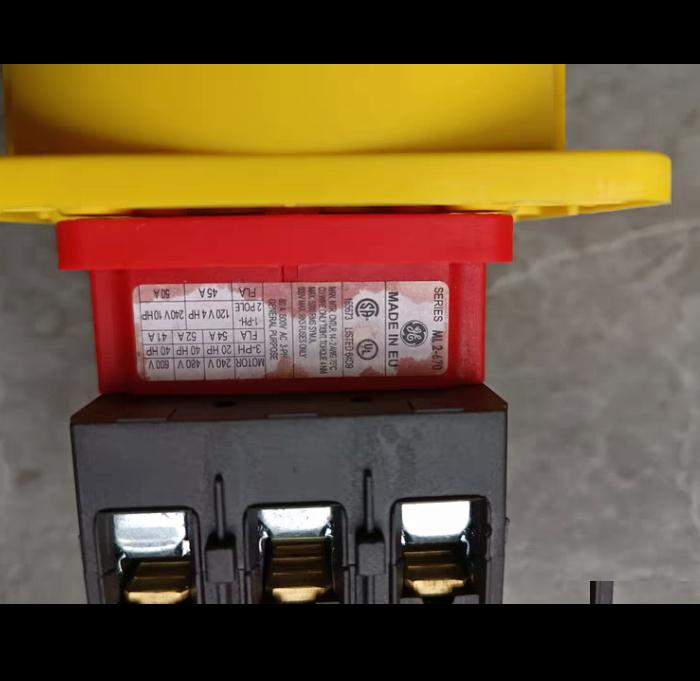 GE ML2-670 80A 690V 220